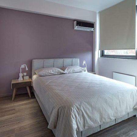 The Apartment 2 Bdrs/2 Baths Luxury Residence Атина Екстериор снимка