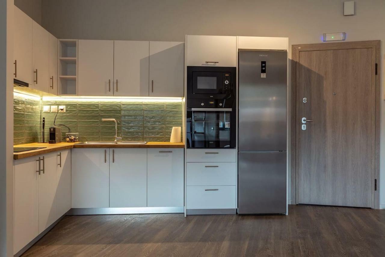 The Apartment 2 Bdrs/2 Baths Luxury Residence Атина Екстериор снимка