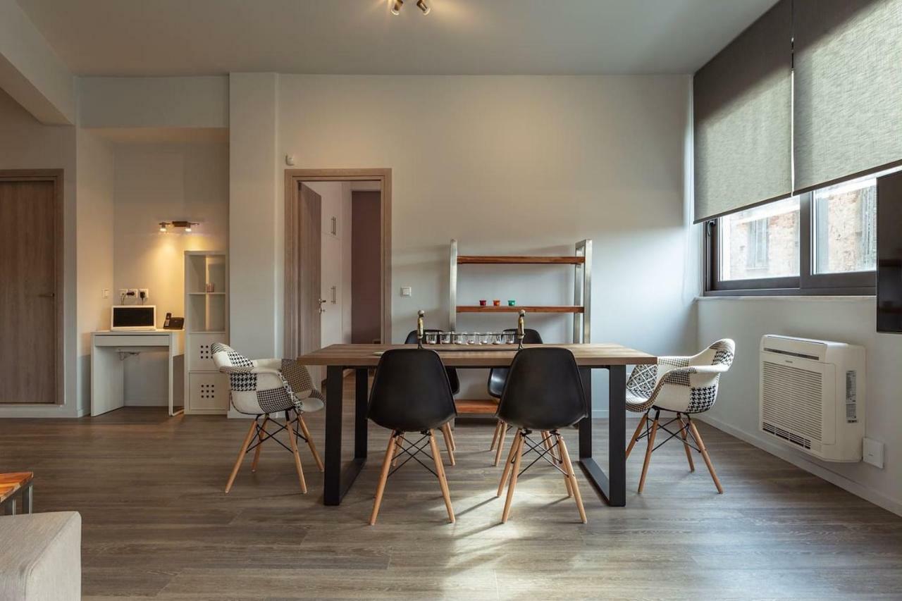 The Apartment 2 Bdrs/2 Baths Luxury Residence Атина Екстериор снимка